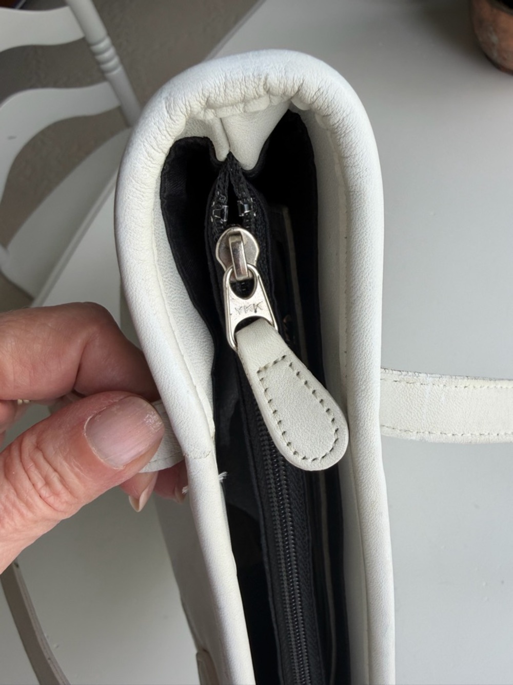 Coach 9077 Leather lunch tote - Picture 6 of 13
